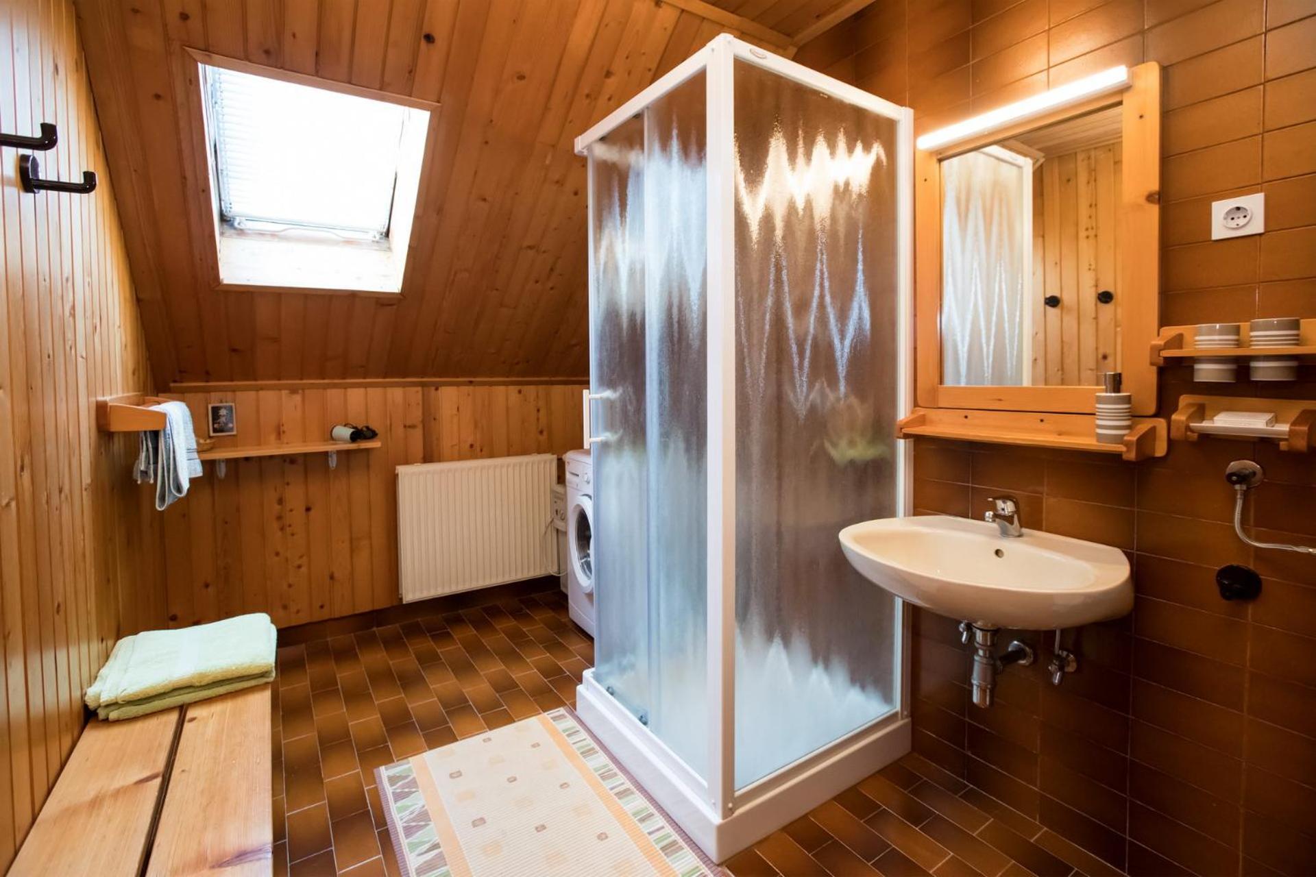 Apartments Korosec Breda Бохин Екстериор снимка