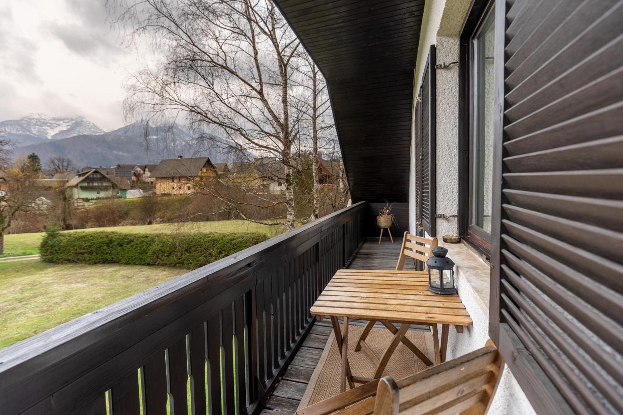 Apartments Korosec Breda Бохин Екстериор снимка